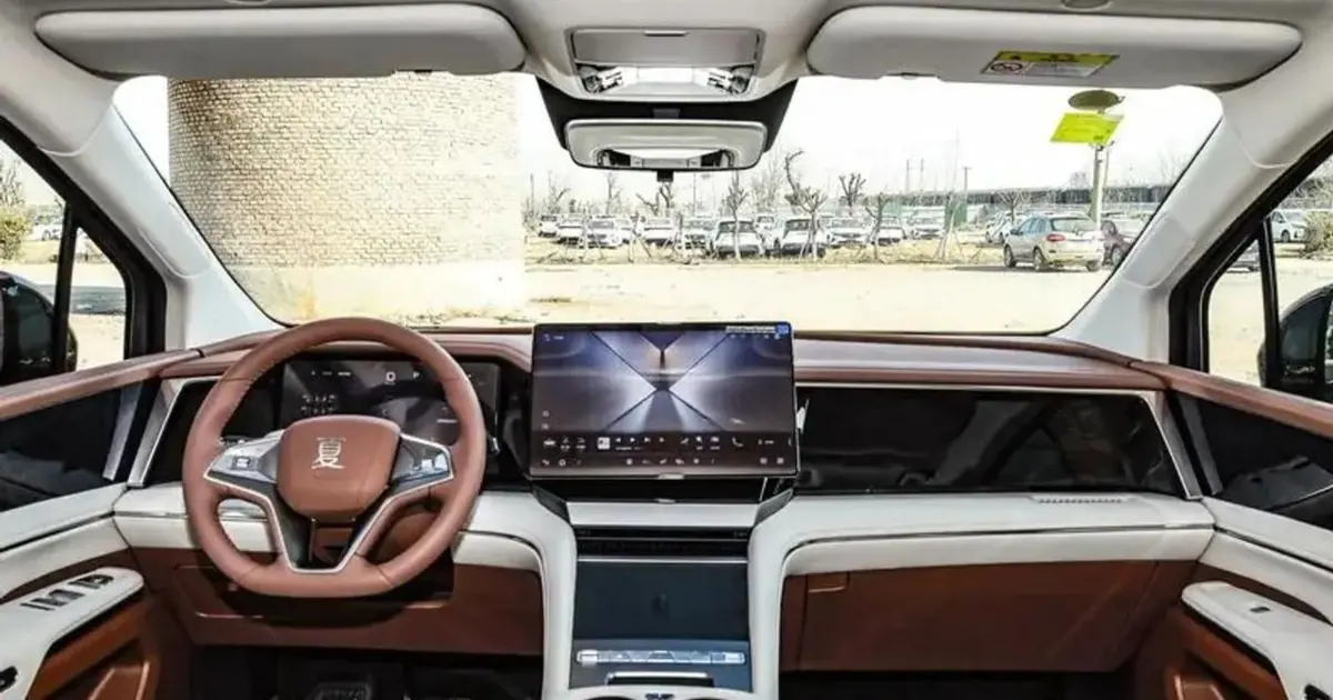 Imagem de Novas Tecnologias na Pilotagem de Motos: O Que Esperar em 2026